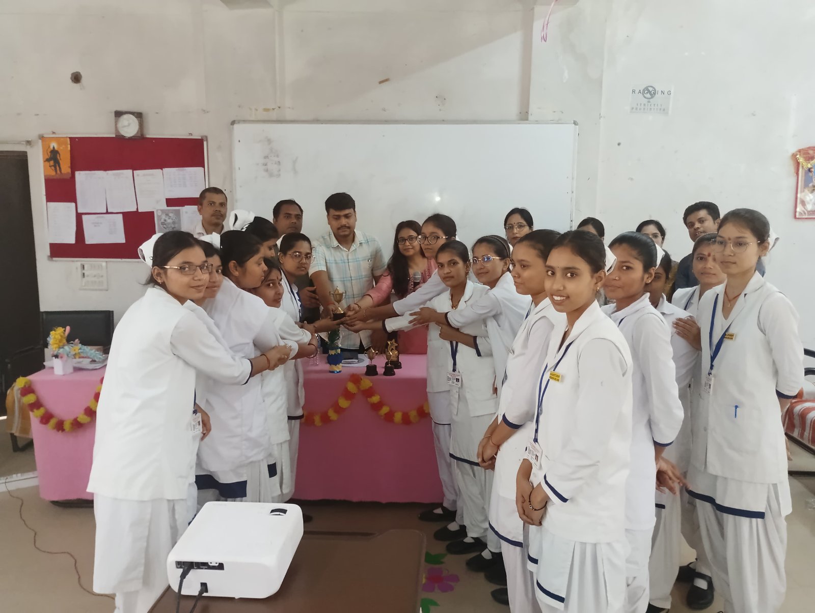 Premier Nation | विश्व माहवारी स्वच्छता दिवस पर किशोरियों को किया गया...